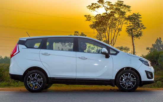 Mahindra Marazzo